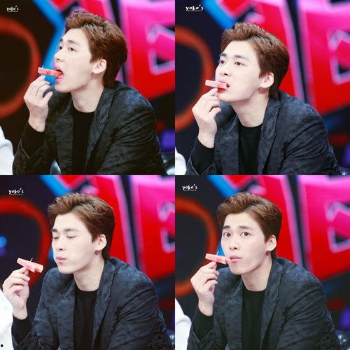 娱乐圈吃瓜李易峰图片